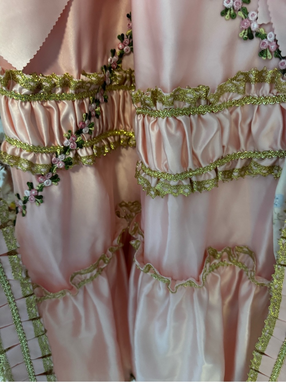 French Queen Costume Marie Antoinette Dress Floral 18th Century Victorian Rococo - Picture 11 of 15